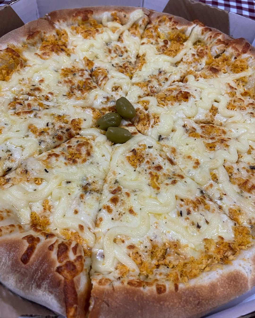 Pizza entregue a cliente